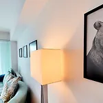 Apartment Red *
