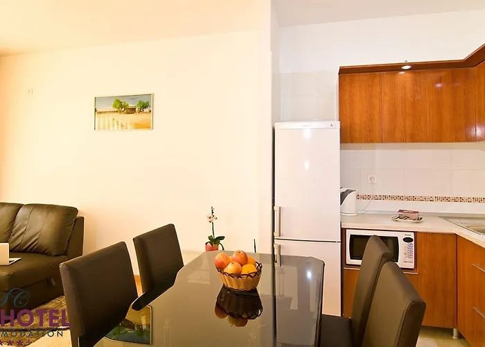 Апартаменты Red *